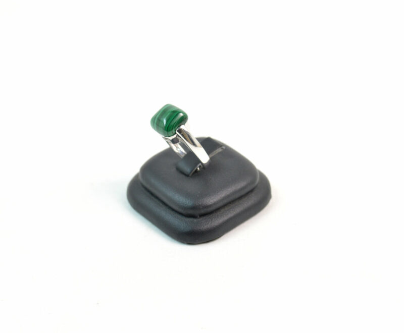 Anello in Malachite con griff in Argento 925 - immagine 3