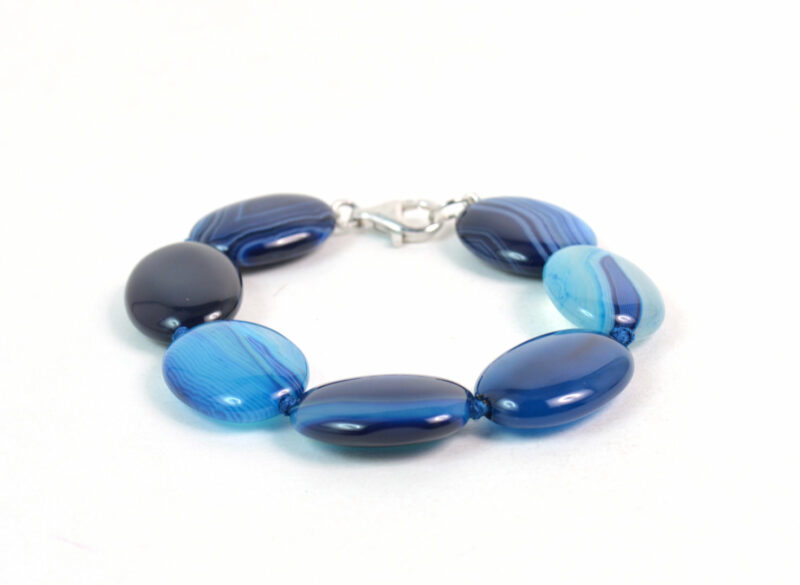 Bracciale in Agata Blu striata ovale e chiusura in Argento 925