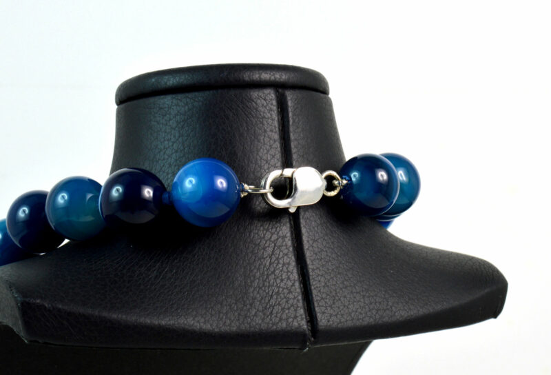 Collana in Agata Blu con Intercalari e chiusura in Argento 925 - immagine 2