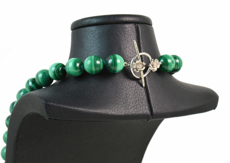 Collana in Malachite e Chiusura in Argento 925 - immagine 2