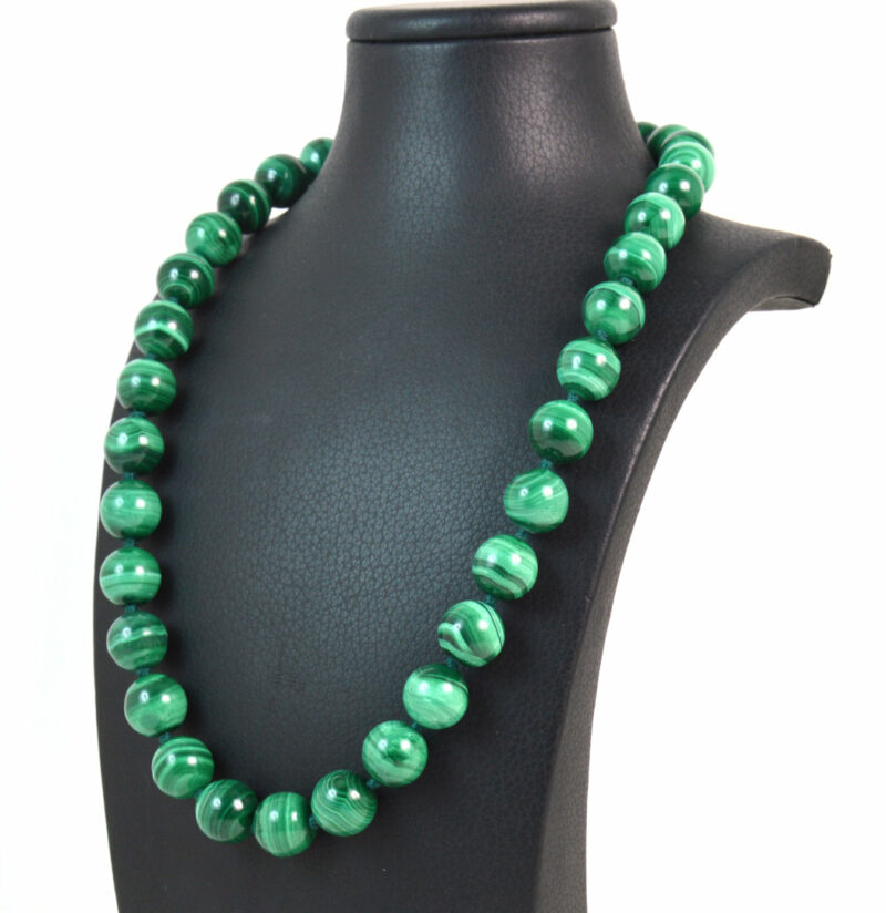 Collana in Malachite e Chiusura in Argento 925 - immagine 3