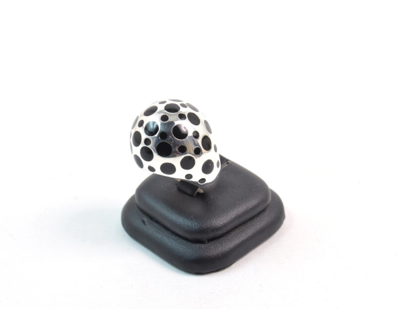 Anello Pois in Argento 925 e Smalto Nero